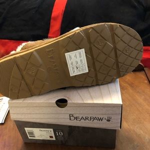 Bear paw slippers